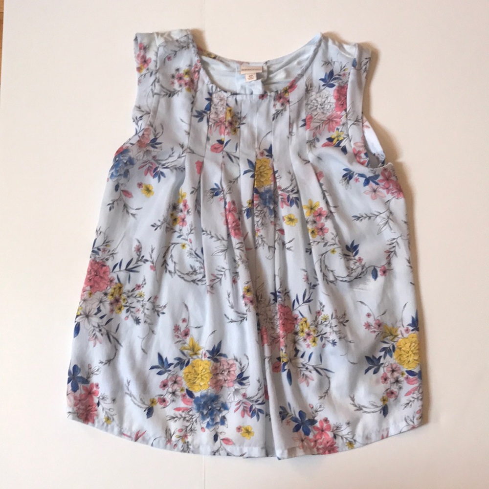 Blue floral top